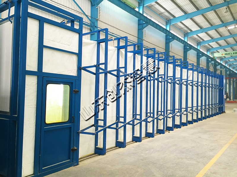 河南起重機伸縮式噴漆房項目